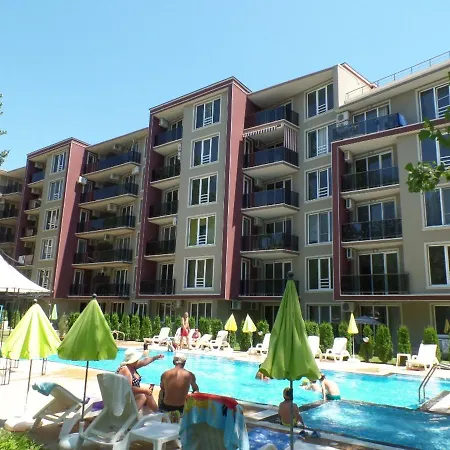 Studio In Vip Park Апартамент